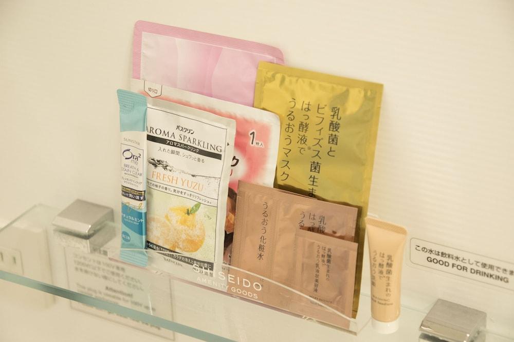 Daiwa Roynet Hotel Yokohama Kannai Exteriör bild